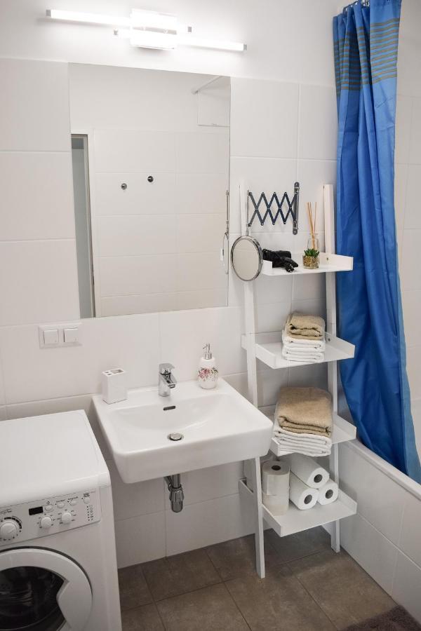 Cosy New Apartment 3Min To Vic/Uno-City And Danube Bécs Kültér fotó